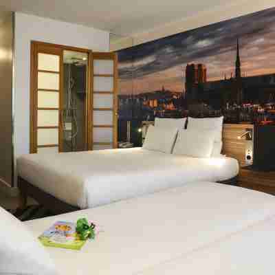 Novotel Paris 14 Porte d'Orléans Rooms