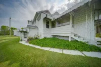 Historical Magnesia Springs Home, Near Kayaking! Hotels in Washington Township