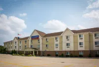 Candlewood Suites South Bend Airport
