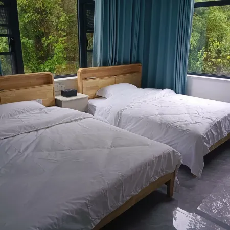 Shenxiandong Liunian Homestay (Shayiding Road)