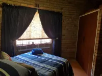 Klein Huisie (Little House) Self Catering Africa Bush Vacation in Marloth Park