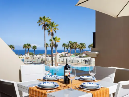 El Faro Hotels in Palm-Mar