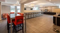 塔爾薩市中心/66 號公路拉昆塔温德姆套房酒店 - 早餐