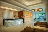 V Hotel & Residence Bandung - parkir