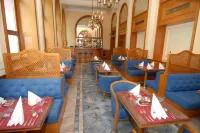 Hotel Opera - Desayuno