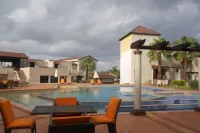 Cotton County Club and Resort Hotels in Hubli