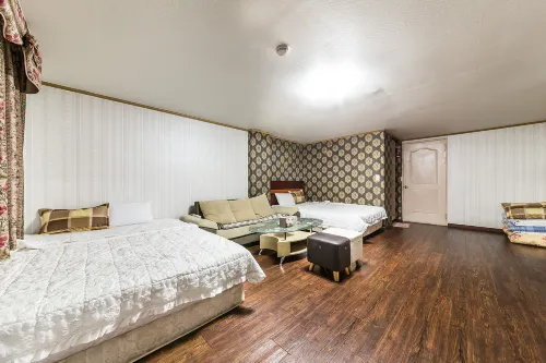 Inje Kingston - Motels