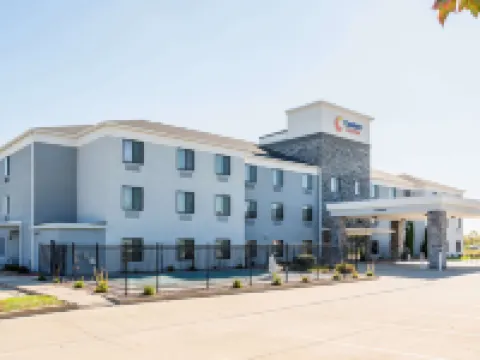 Comfort Suites Bloomington I-55 and I-74 Hotels in McLean County