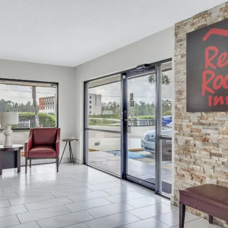 Red Roof Inn MacClenny Отели в г. Маккленни