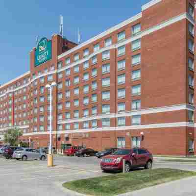 Embassy Suites by Hilton Montreal Airport Hotel Exterior