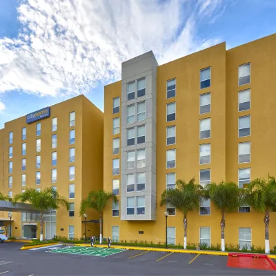 City Express by Marriott Querétaro Juríca Hotels near Cerrito Colorado Park