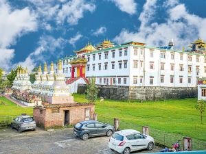 Chokling ArtHouse - the Treasure of Himalayas