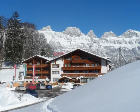 Hotel Restaurant Knobelboden Hotels in Quarten