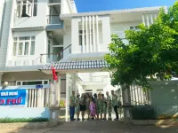 An Phu Hotel - Dao Phu Quy Hotels in Phú Quý