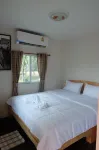 Pangluang Garden Hotel di Phichai