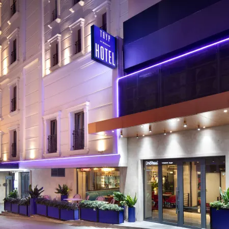 Tryp by Wyndham Istanbul Sisli Hotel Отели рядом с достопримечательностью «Нисанташи»