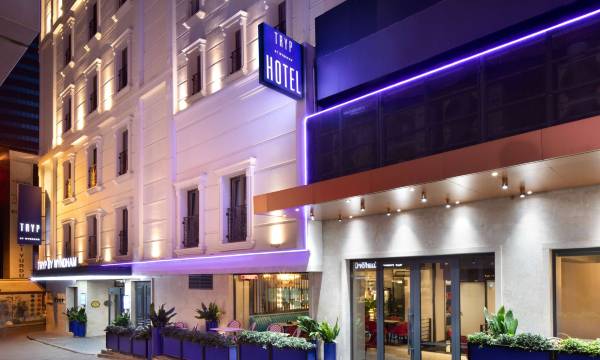 Tryp by Wyndham Istanbul Sisli Hotel