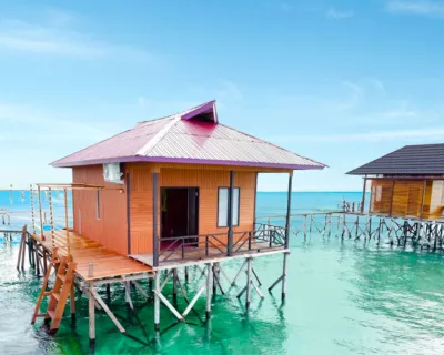 Derawan Fisheries Cottage Hotels in Kasai
