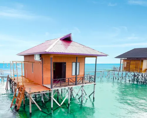 Derawan Fisheries Cottage Hotels in Kasai