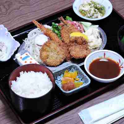 ビジネスホテル喜楽荘 Dining/Meeting Rooms