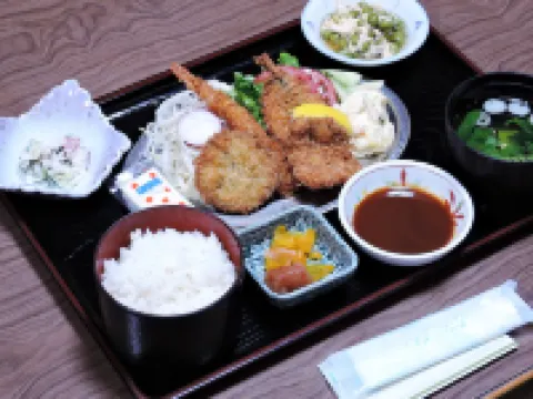 Business Hotel Kirakuso Hotels in Tenri