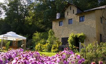 Holiday Home Kaifenheim Near Volcano Park