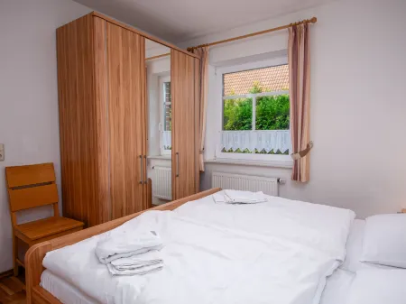 Westerriede Отели рядом с достопримечательностью «Luettje Kaiser, kleinste Waffel-Stube der Welt»