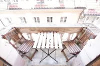 Boutique Charme Apartments 14