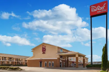 Red Roof Inn & Suites Denton Отели в г. Дентон