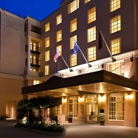 The Lindy Renaissance Charleston Hotel
