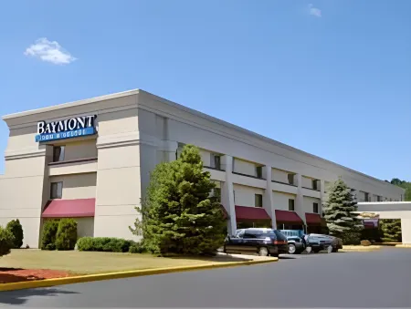 Baymont by Wyndham St. Joseph/Stevensville Отели рядом с достопримечательностью «Парк штата Гранд Мир»