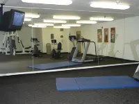 Travelodge by Wyndham Alpine - Gym