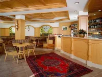 Hotel Bonapace Hotels in Palu