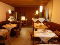Garni Rebhof Hotels in Gargazon