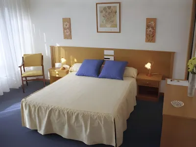 Hotel Rosalía Hôtels à : A Estrada