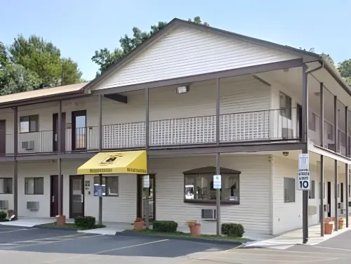 Enfield Inn