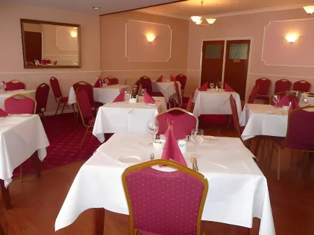 Newark Hotel Peterborough Отели рядом с достопримечательностью «PeterboroughTown Centre»