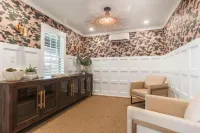 Marsh Hotel Hotels in Westwego