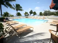 Timothy Beach Resort - Uima-altaat