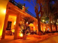 Maridin Hotel Hotels near Alabey Grocery