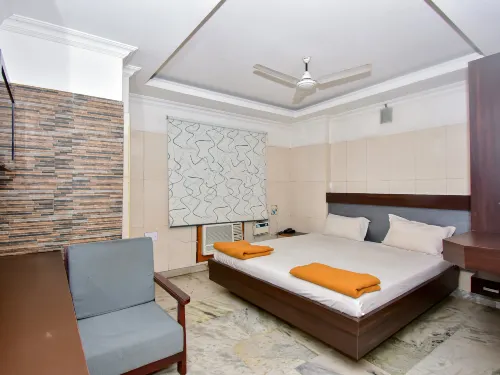 Hotel Joyce - 3 ดาว