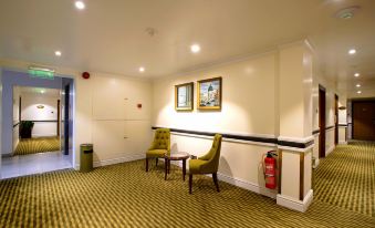 Royal Park Residence Hotel