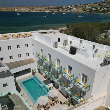 Play Paros