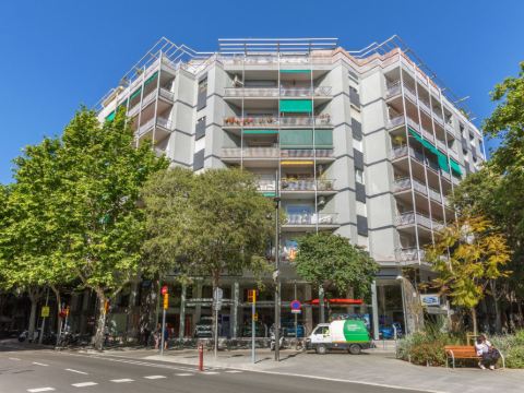 Eixample Esq Rocafort Diputacio