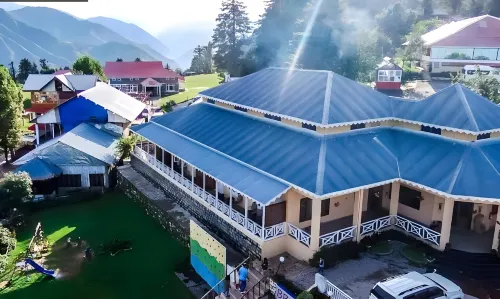 Lalazar Family Resort Hotels in Mansehra