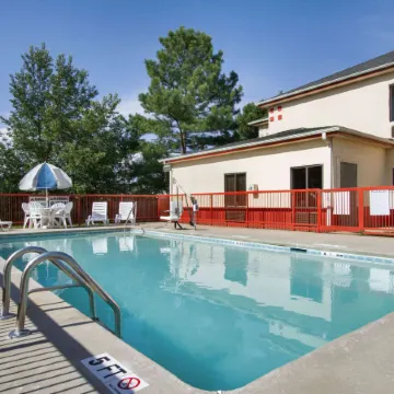Days Inn by Wyndham Greenville South/Mauldin Отели в г. Молдин