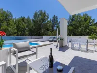 Villa Oli/B - Pools