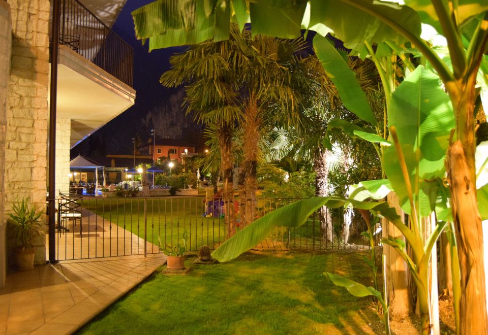 Hotel Residence Segattini, Exterior, Garden