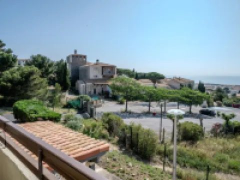 Les Eaux Vives 1 & 2 Hotels in Fleury