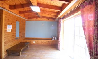 Taean Mongsanpo Marisol Pension & Resort